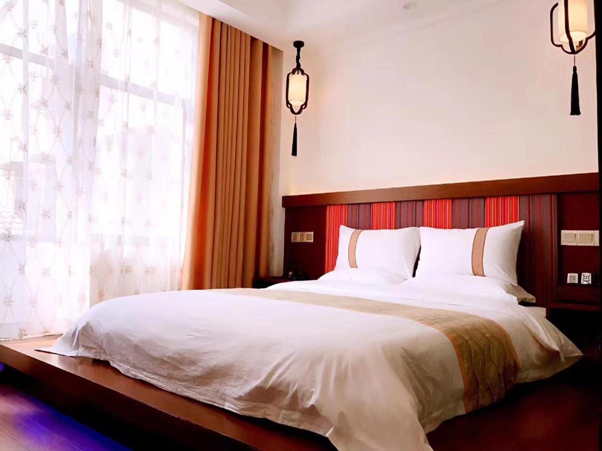 Family Hotel Trương Gia Giới Ngoại thất bức ảnh