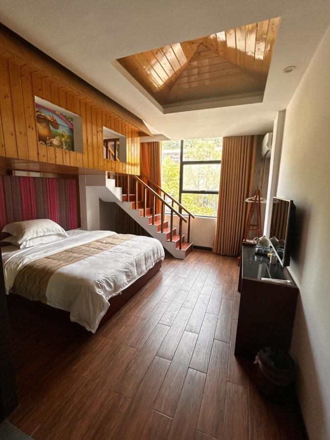 Family Hotel Trương Gia Giới Ngoại thất bức ảnh