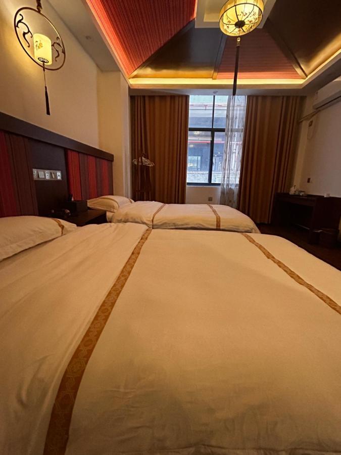 Family Hotel Trương Gia Giới Ngoại thất bức ảnh