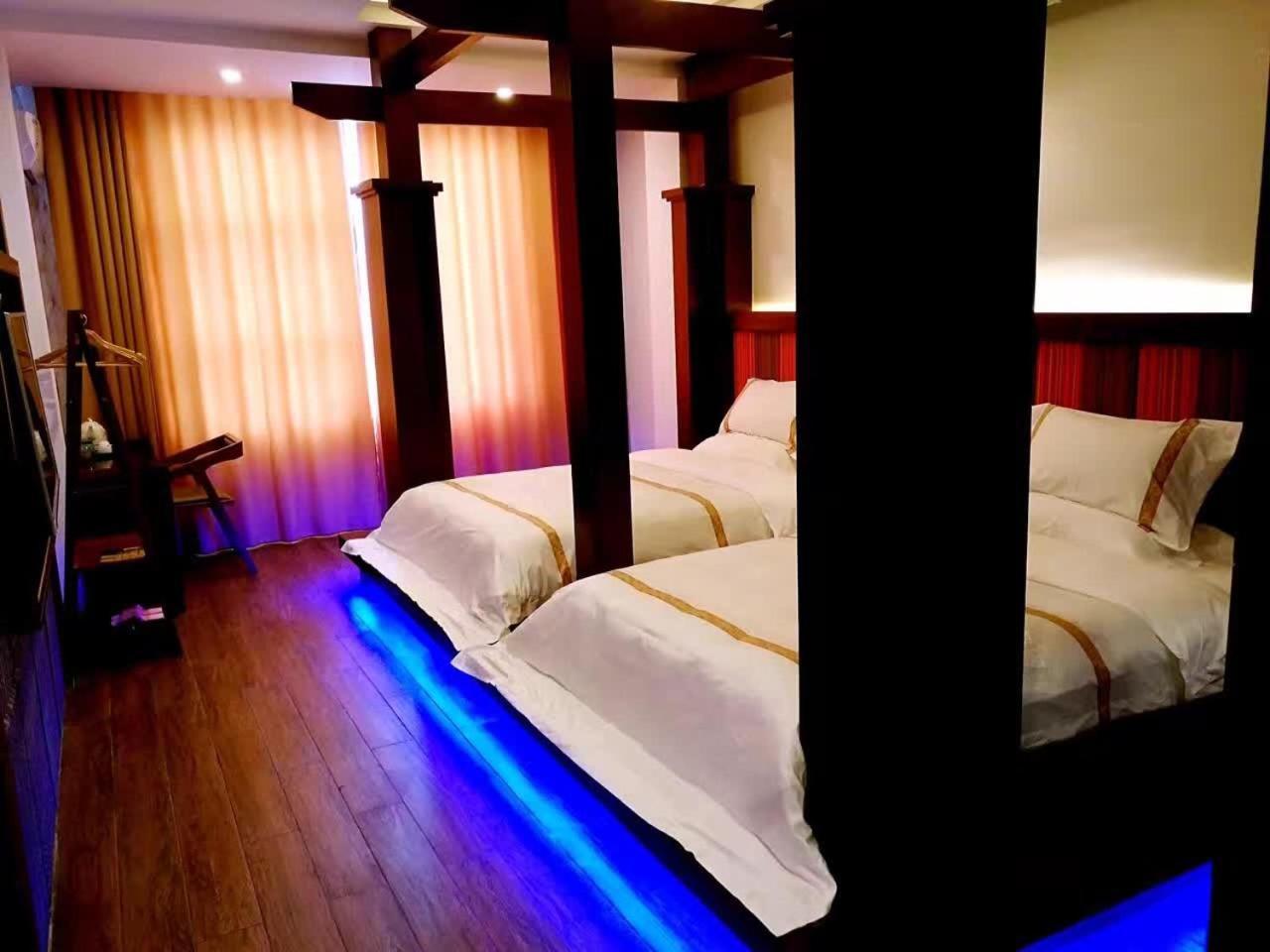 Family Hotel Trương Gia Giới Ngoại thất bức ảnh