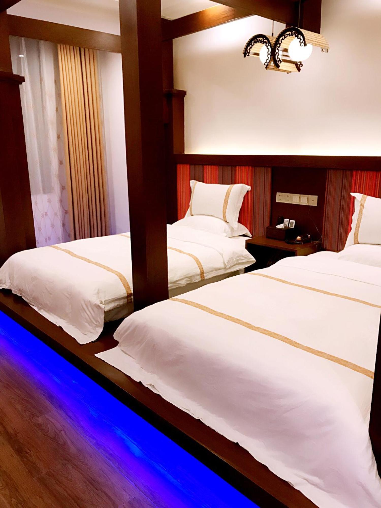 Family Hotel Trương Gia Giới Ngoại thất bức ảnh